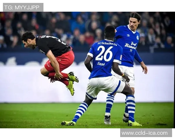 沙尔克04力克柏林赫塔,取得关键胜利!